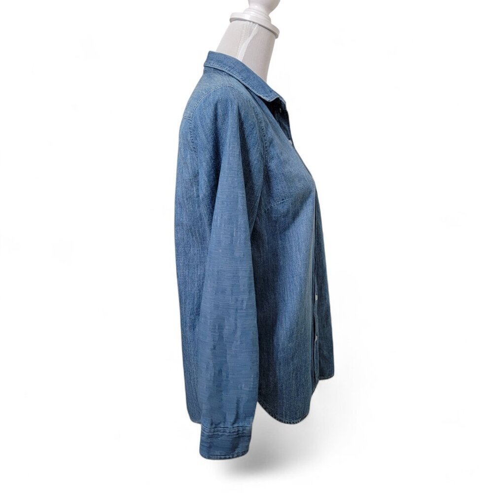Old Navy Size S The Classic Shirt Button-Down Jean/Chambray Shirt - Picture 5 of 12